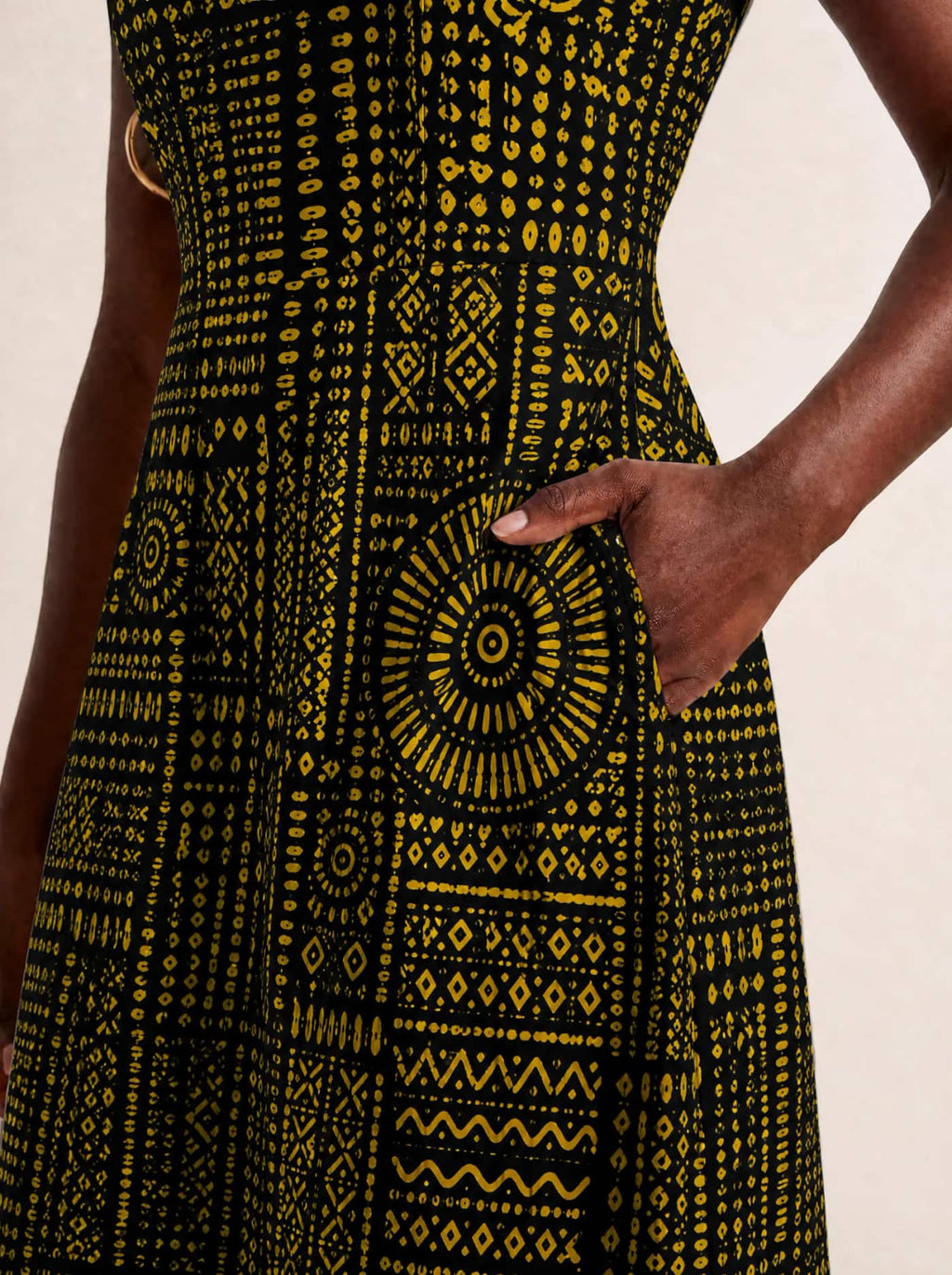 "Lamu" V Neck Midi Dress Promo