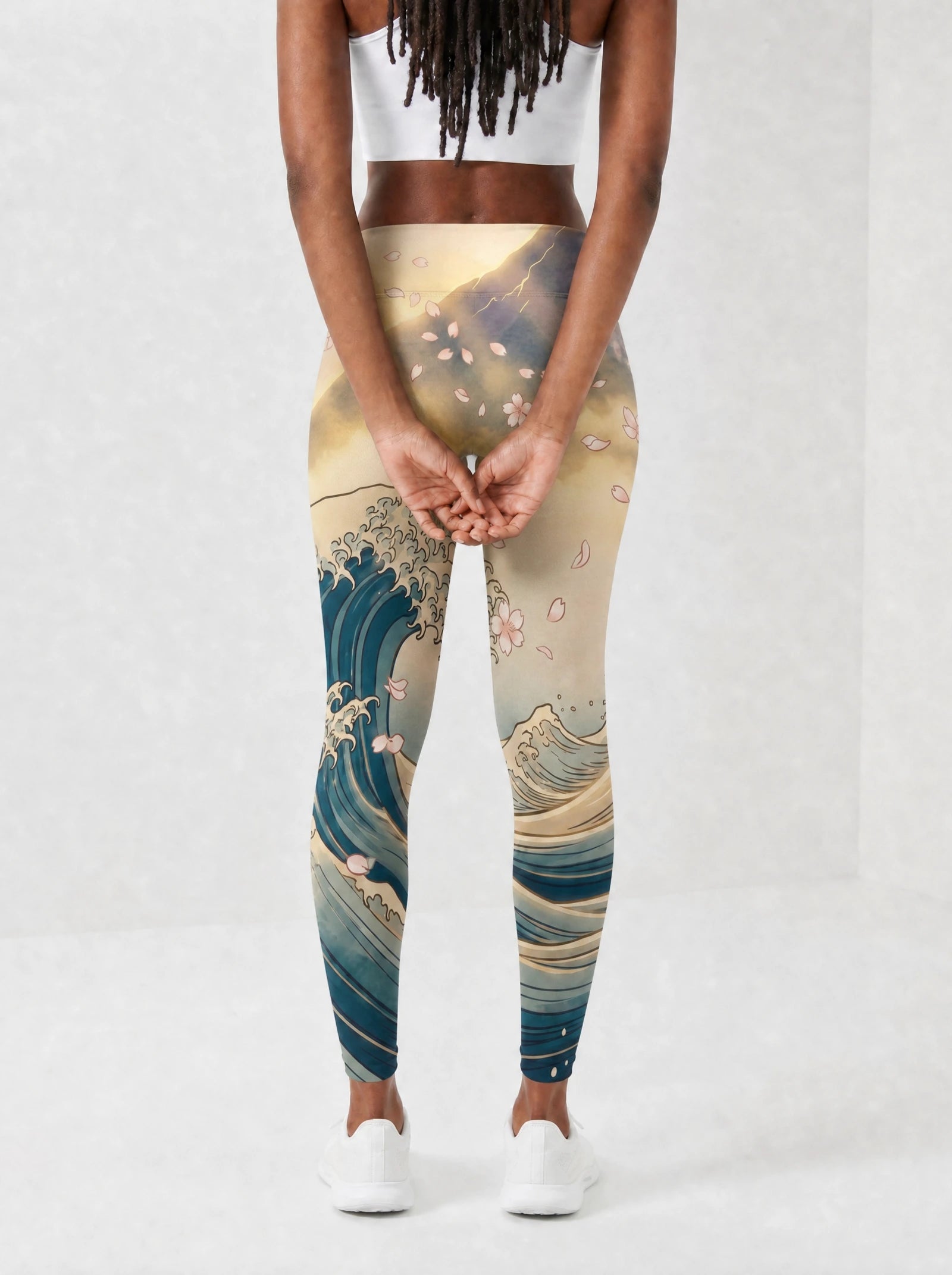 "Wimbi" Leggings — back view on model