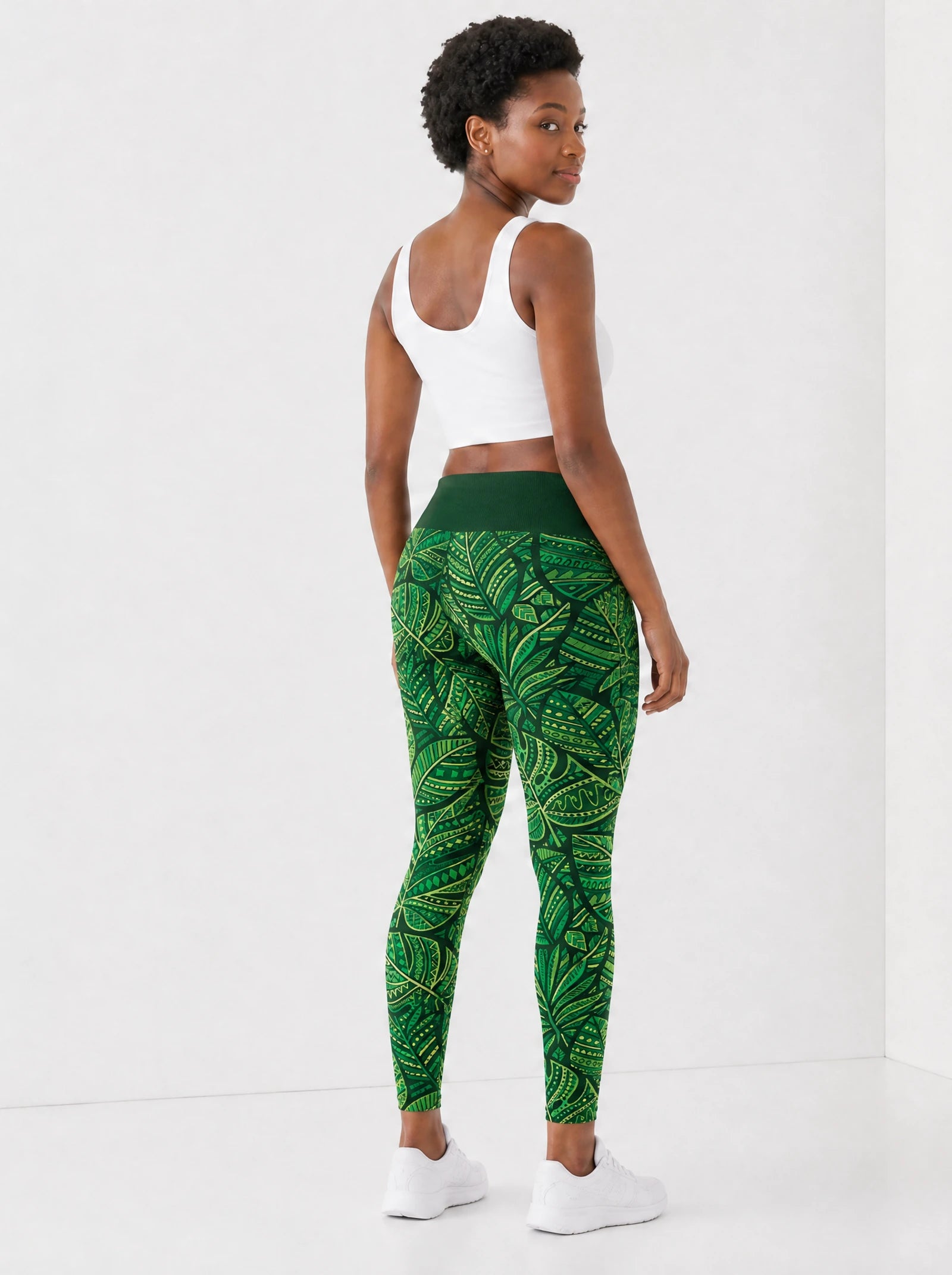"Asili" Emerald Leggings — back view on model