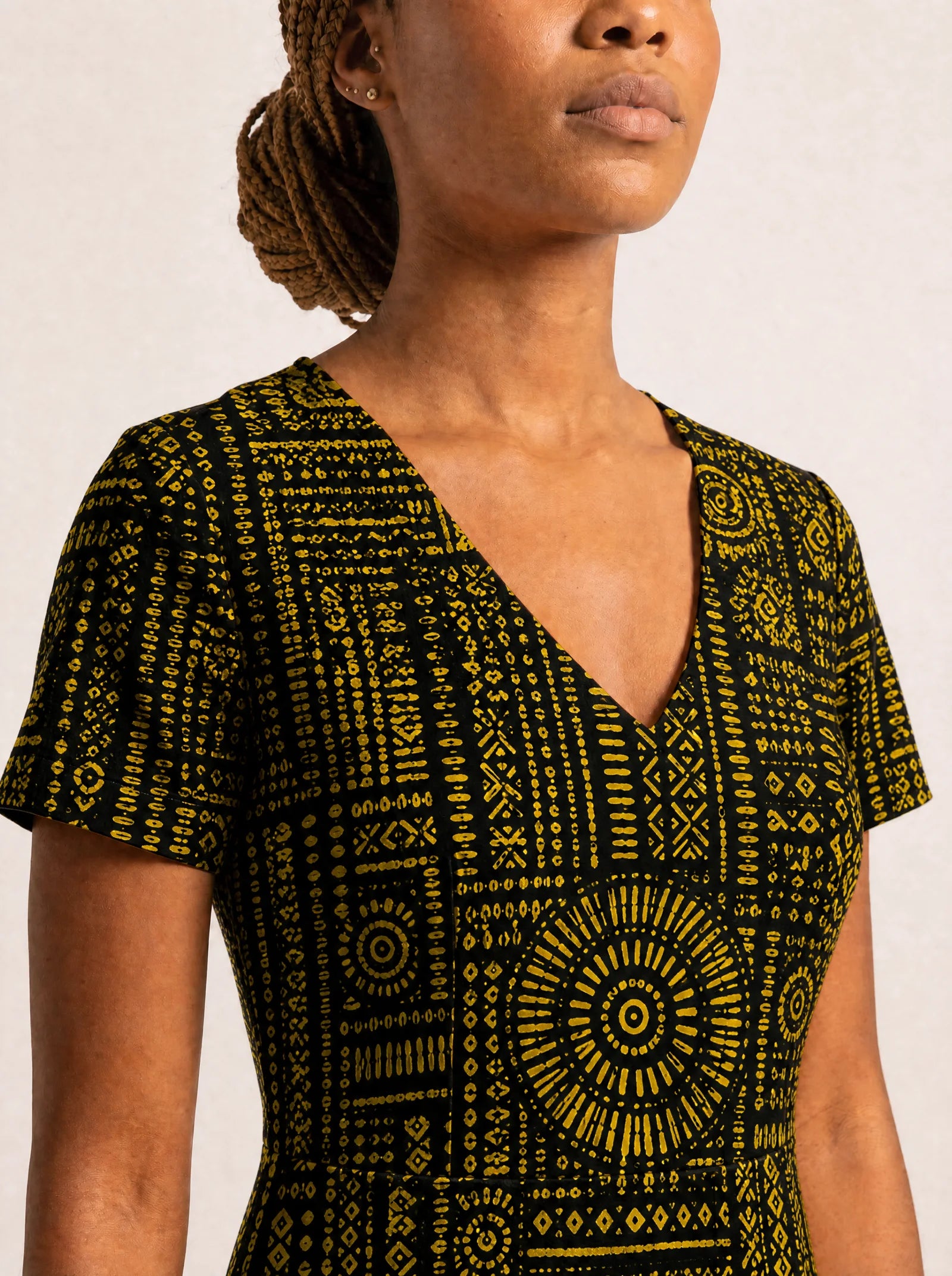 "Lamu" V Neck Midi Dress