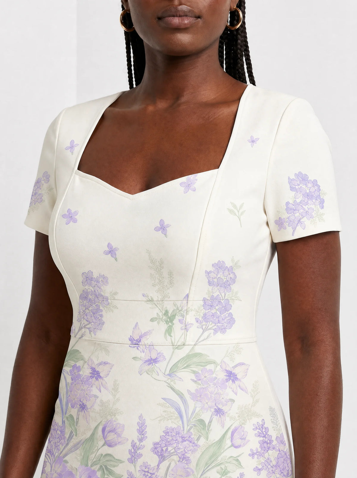 "Urujuani" Sweetheart Midi Dress — close-up of the sweetheart neckline and short sleeve
