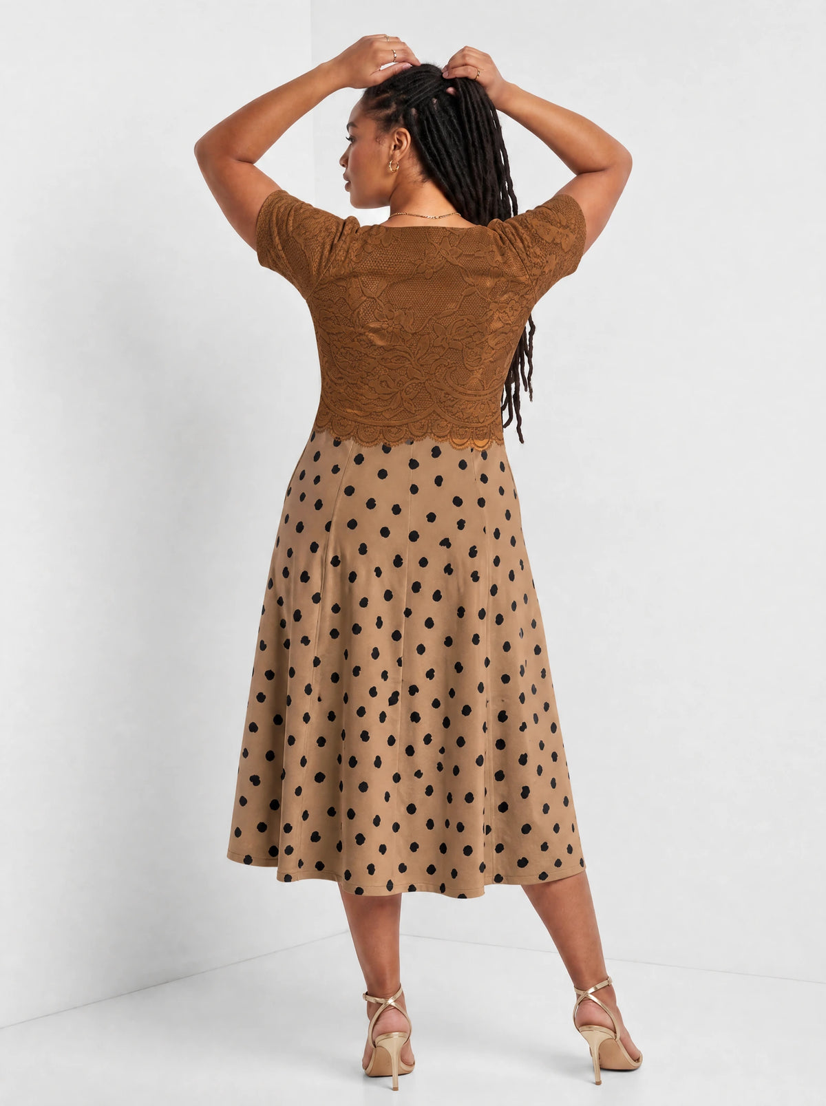 "Kahawa" Sweetheart Midi Dress
