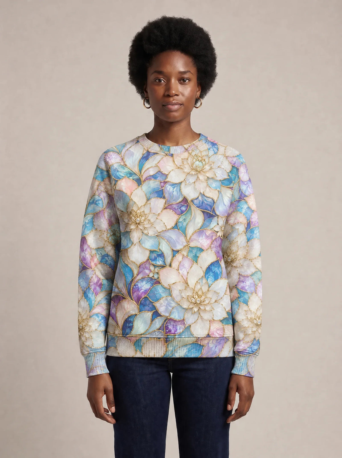 "Kioo" Sweatshirt — front view on model