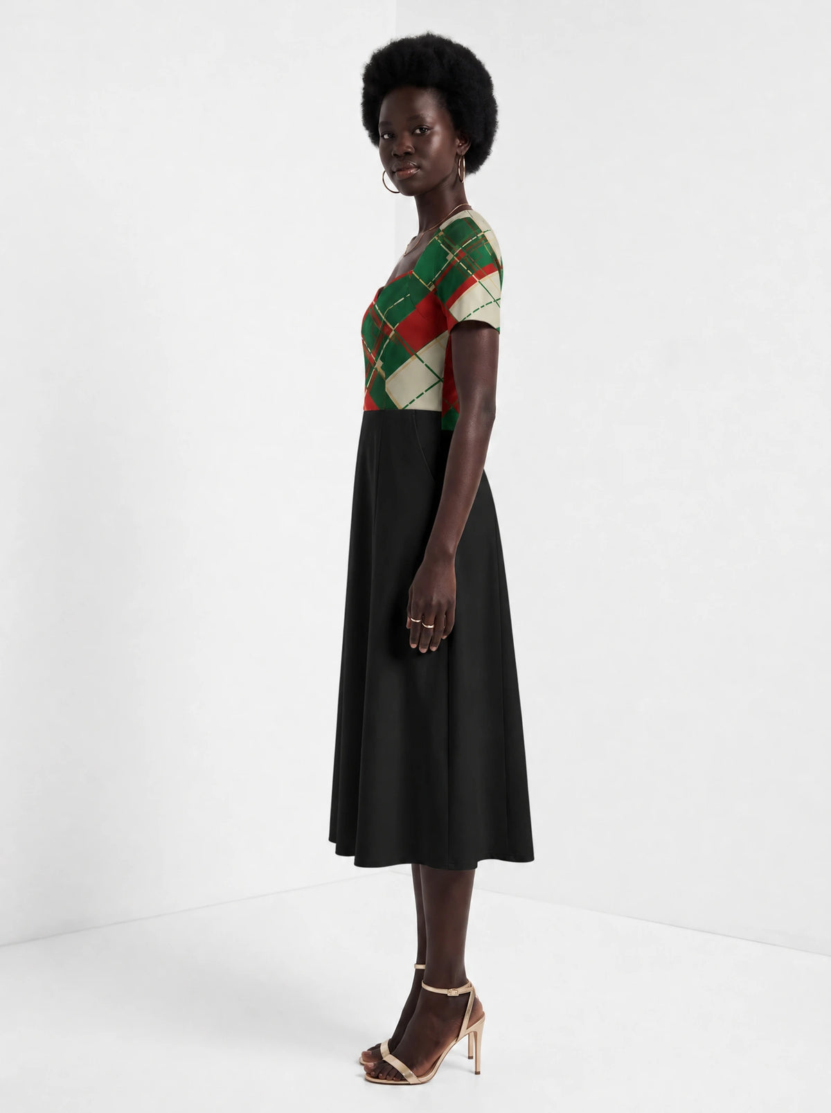 "Kipenzi" Christmas Sweetheart Midi Dress — side view on model