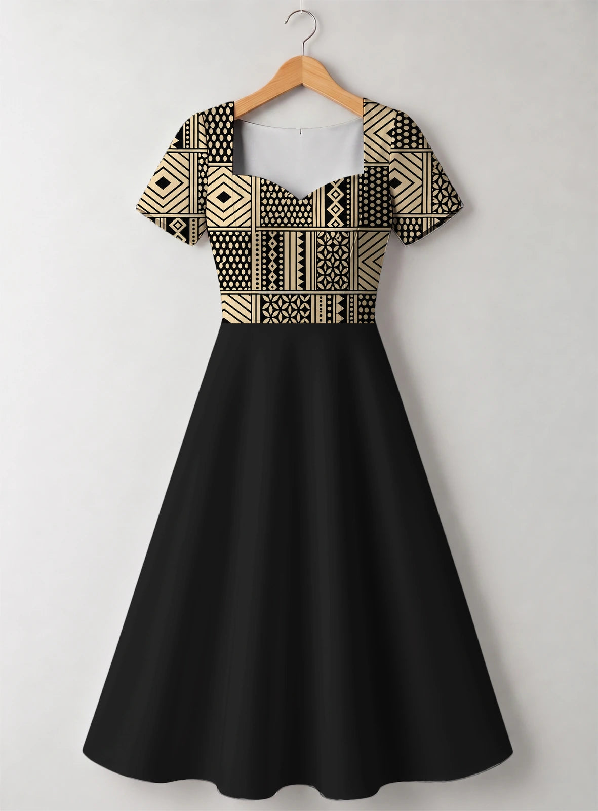 "Kiraka" Sweetheart Midi Dress Promo