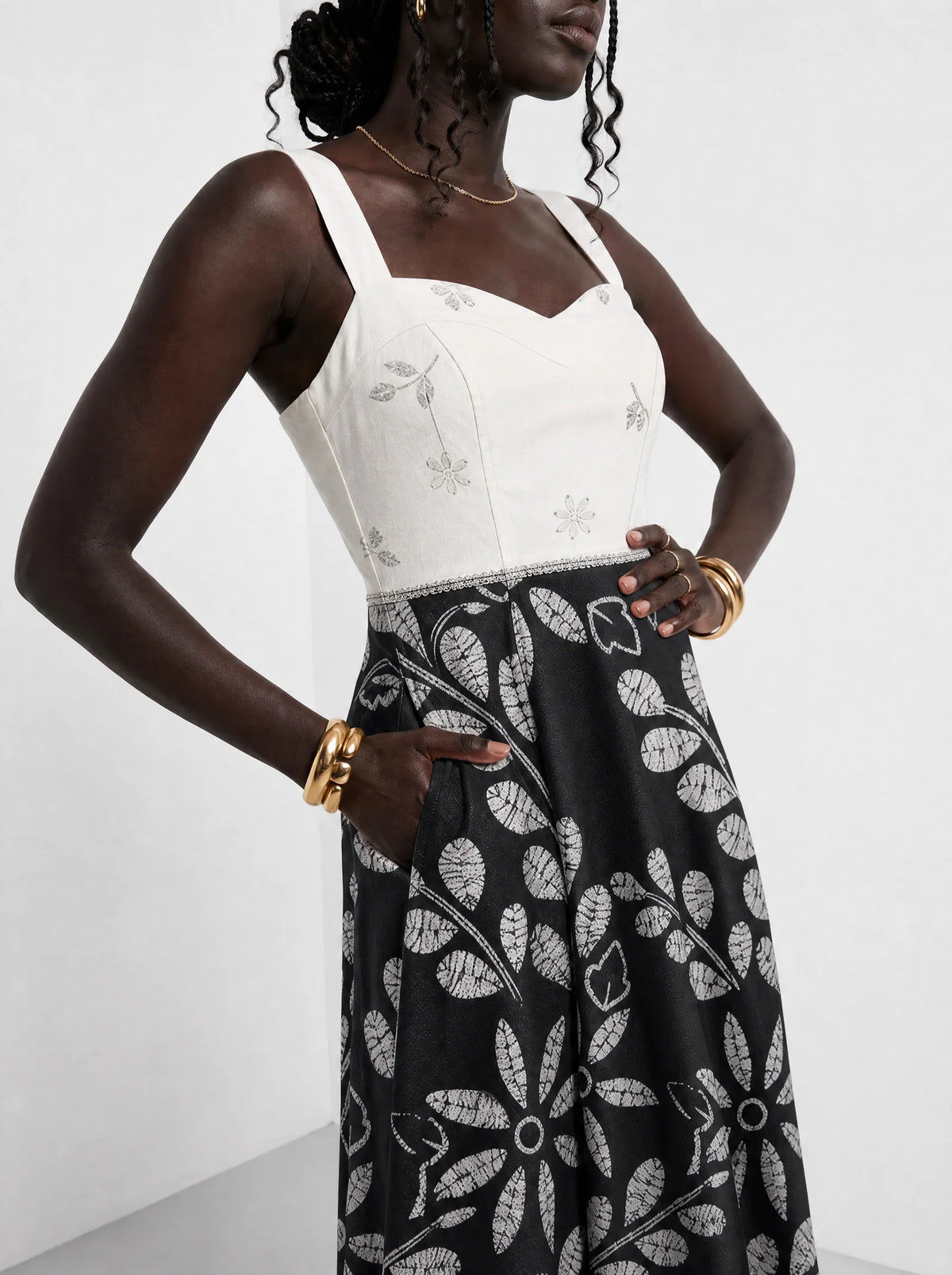 "Kivuli" Corset Dress — close-up of the bodice and the in-seam side pocket