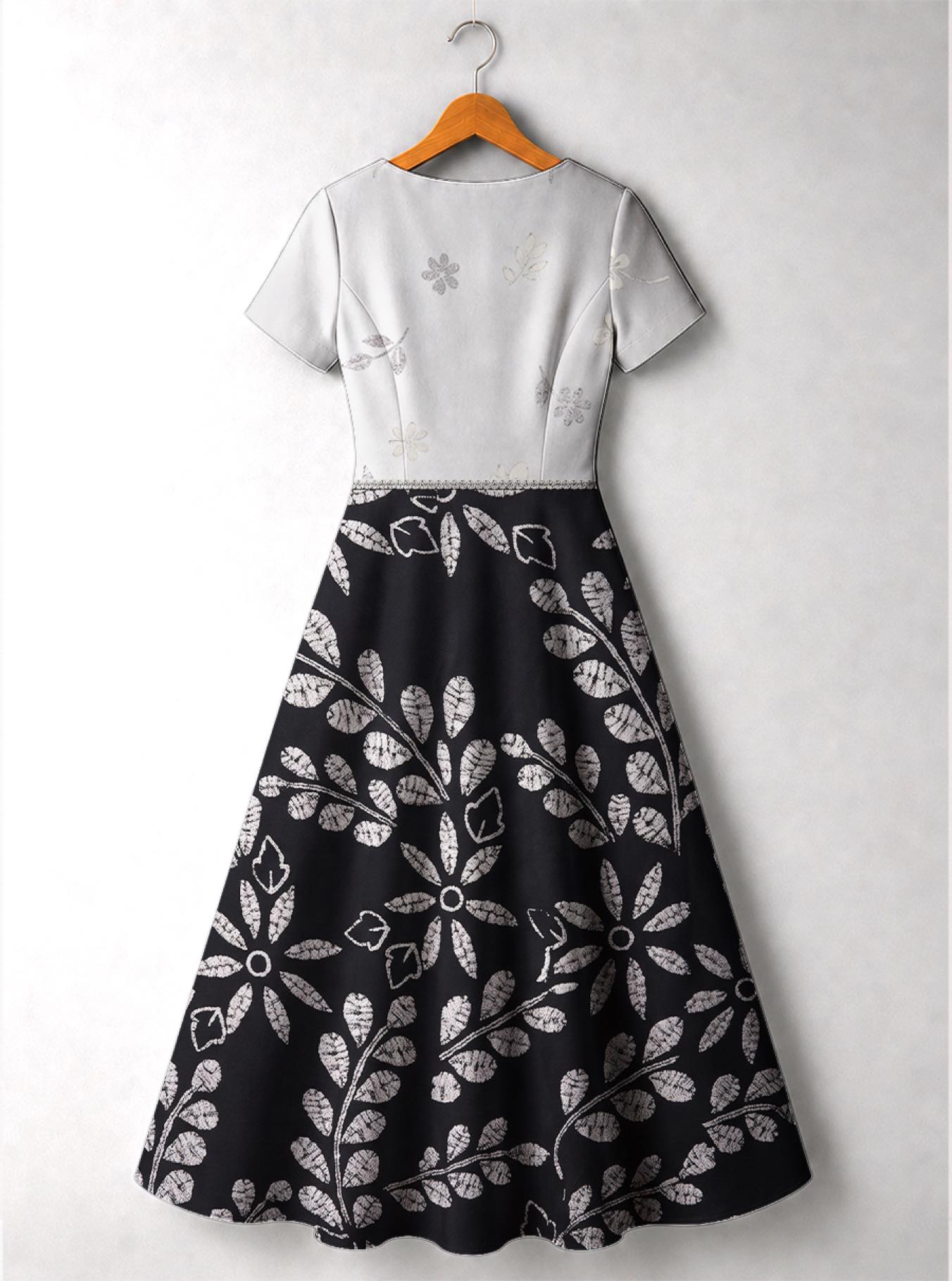 "Kivuli" Short Sleeve Maxi Dress