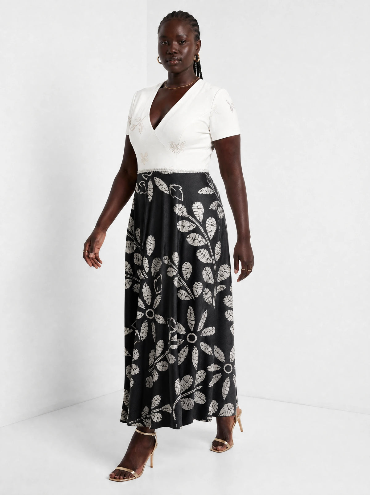 "Kivuli" Short Sleeve Maxi Dress — full body