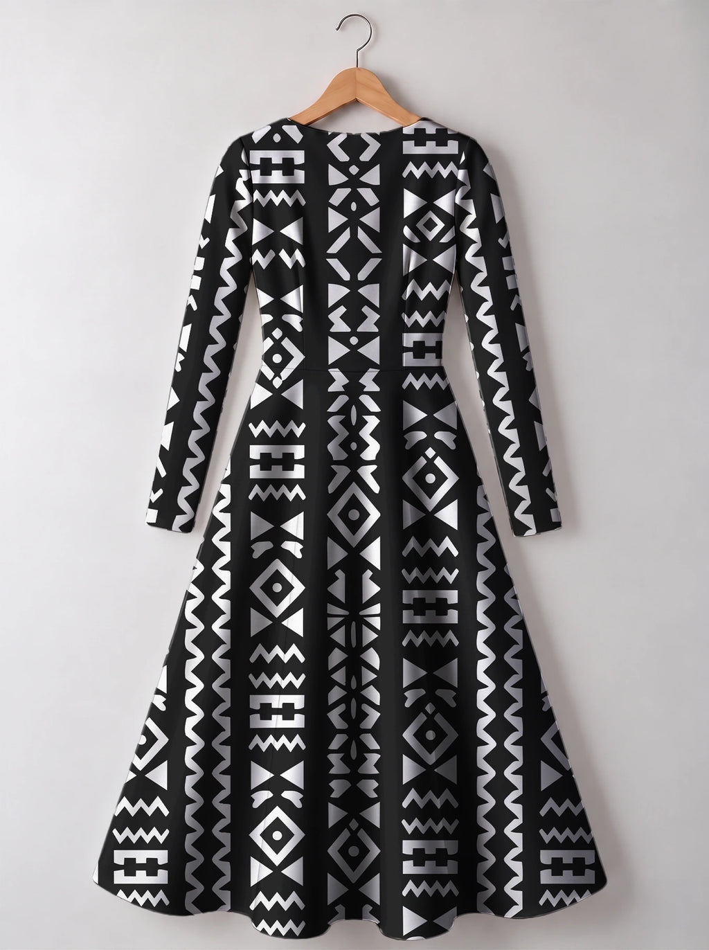 "Kuba" Long Sleeve Sweetheart Midi Dress — back view