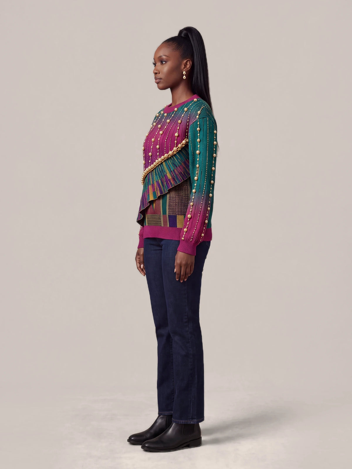 "Lulu" Sweatshirt — side view on model