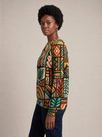 "Mawio" Sweatshirt — side view on model