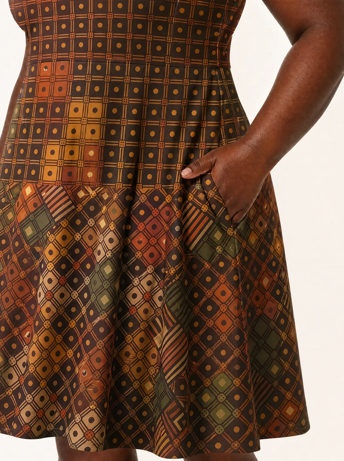 "Mkeka" V Neck Midi Dress — back