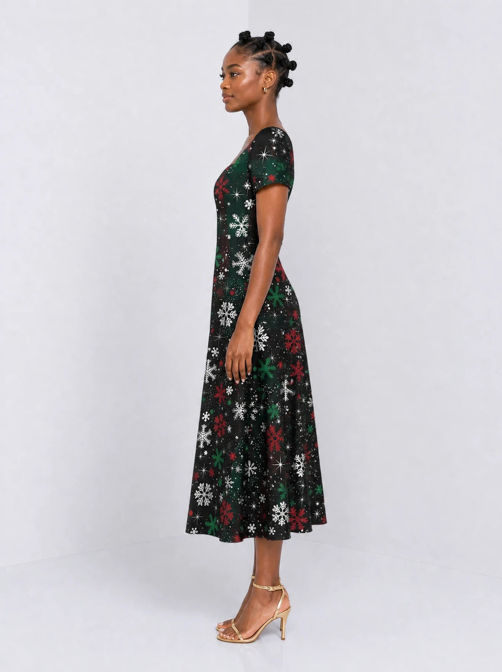 "Mraba" Sweetheart Midi Dress — side view on model