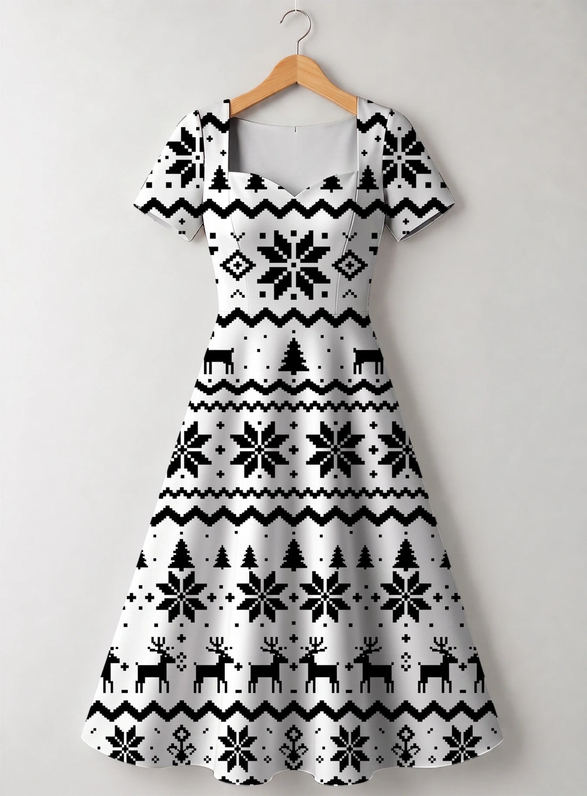 "Nakshi" Sweetheart Midi Dress