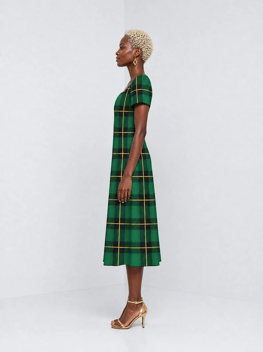 "Tandiko" Sweetheart Midi Dress — side view on model