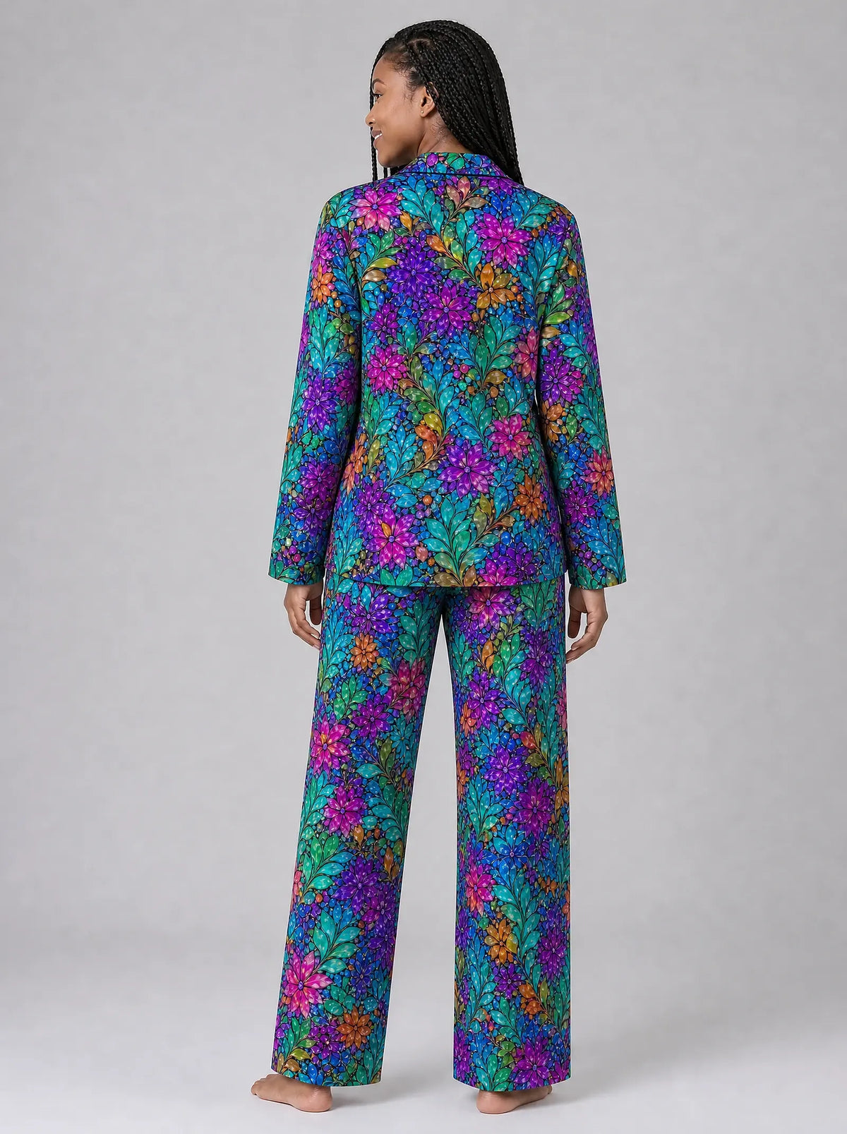 "Upinde" Pajama Set — back view on model