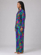 "Upinde" Pajama Set — side view on model