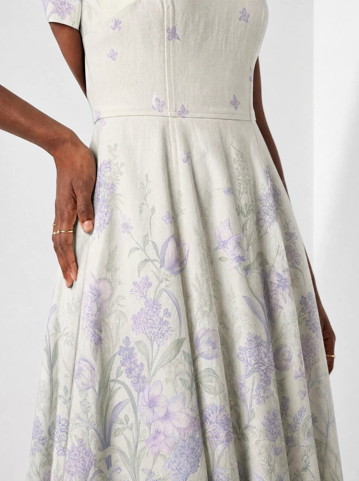 "Urujuani" Short Sleeve Maxi Dress — back