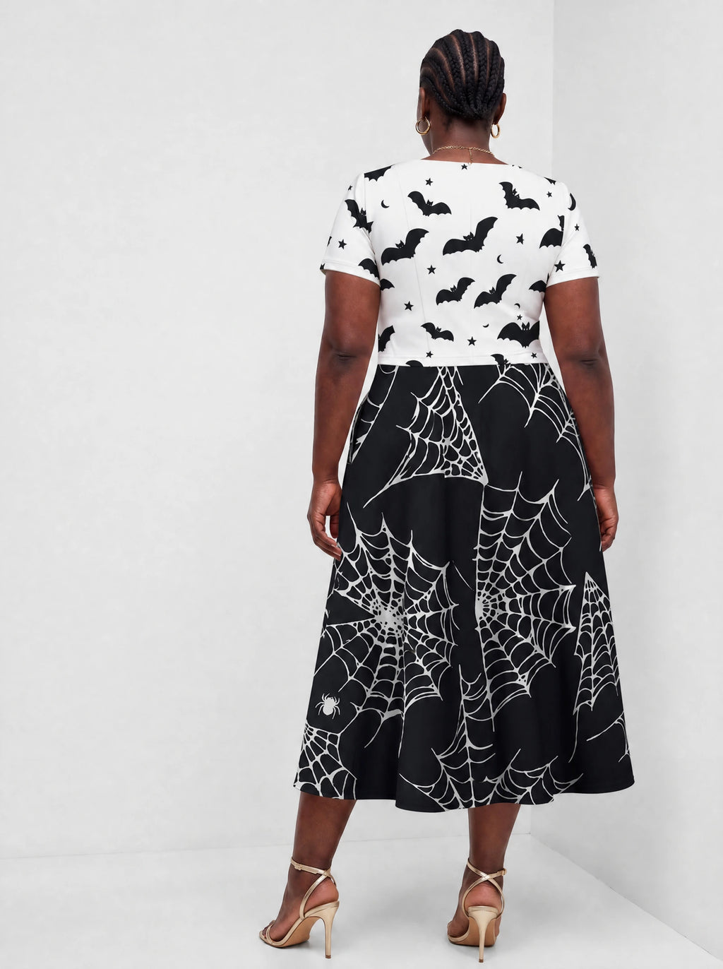 "Utando" Halloween Sweetheart Midi Dress — back view on model