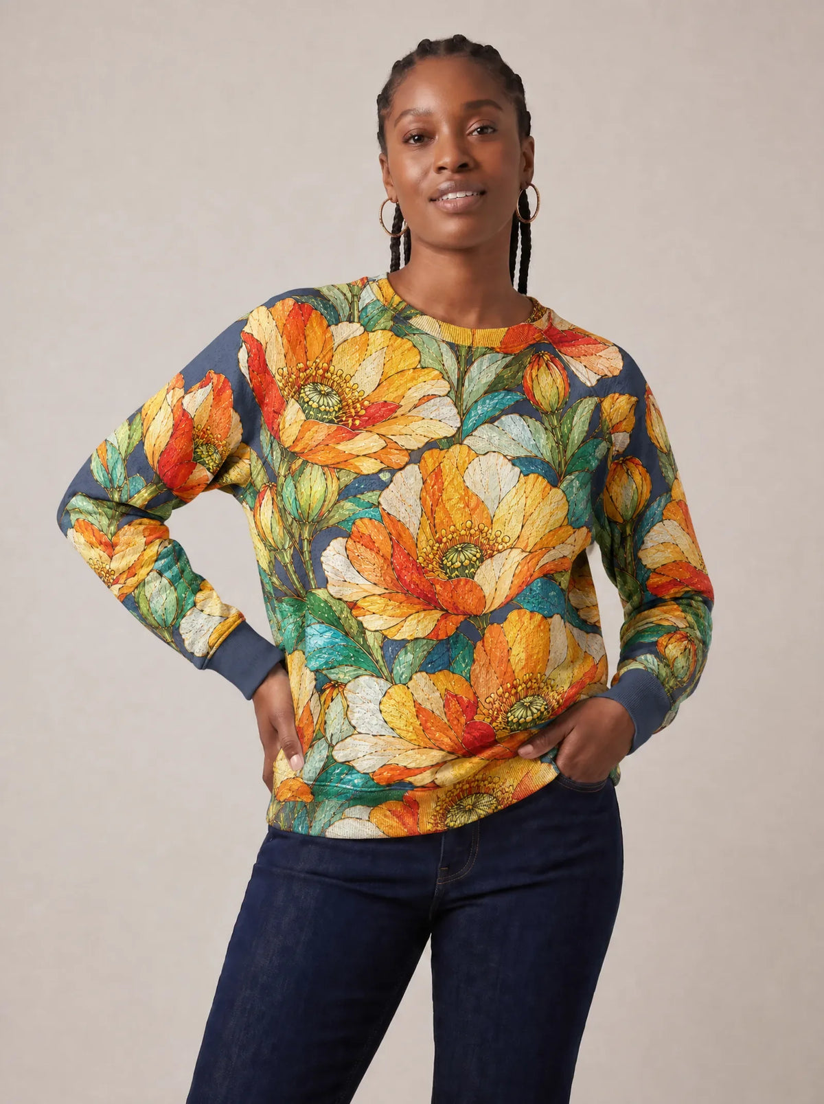"Zafarani" Sweatshirt — styled view on model