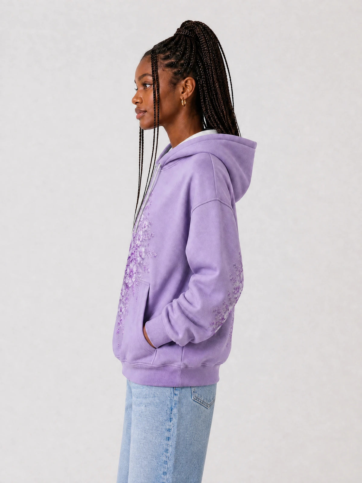 "Zambarau" Hoodie — side view on model